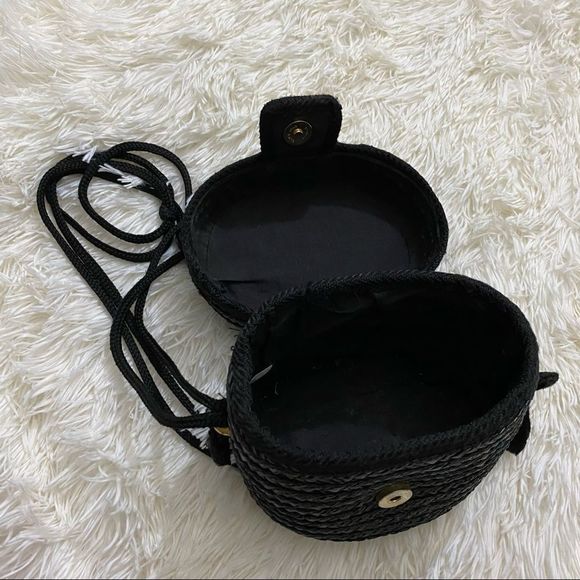 ❀ Woven Cross bag ❀ - Picture 6 of 9